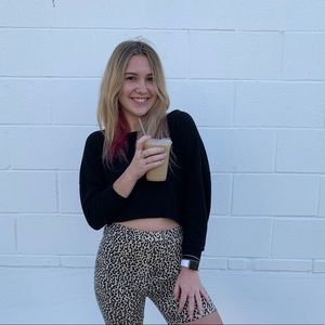 Meet your Posher, Caitlin